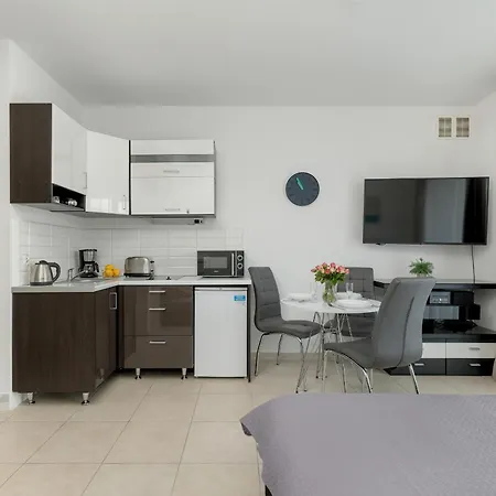 Flamingo Z Balkonem Blisko Plazy Seaview By Rent Like